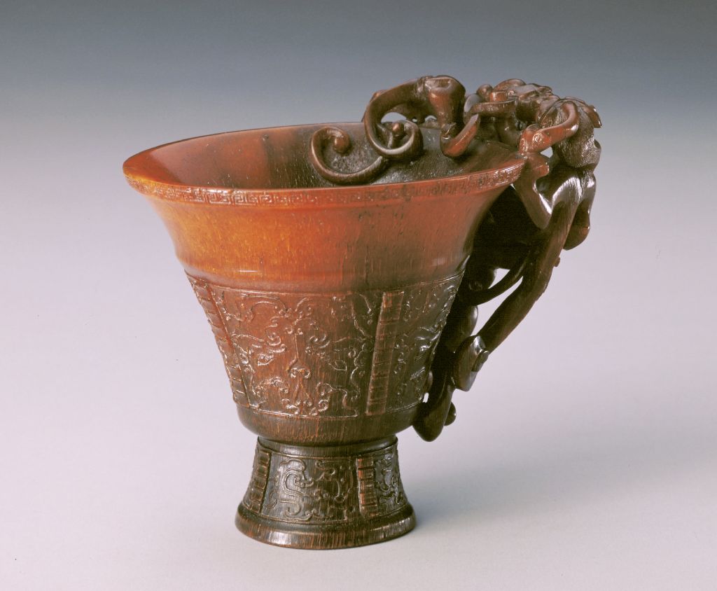 图片[1]-Rhinoceros horn carved double dragon handle antique animal face dragon design cup-China Archive